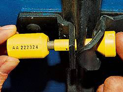 container bolt seal